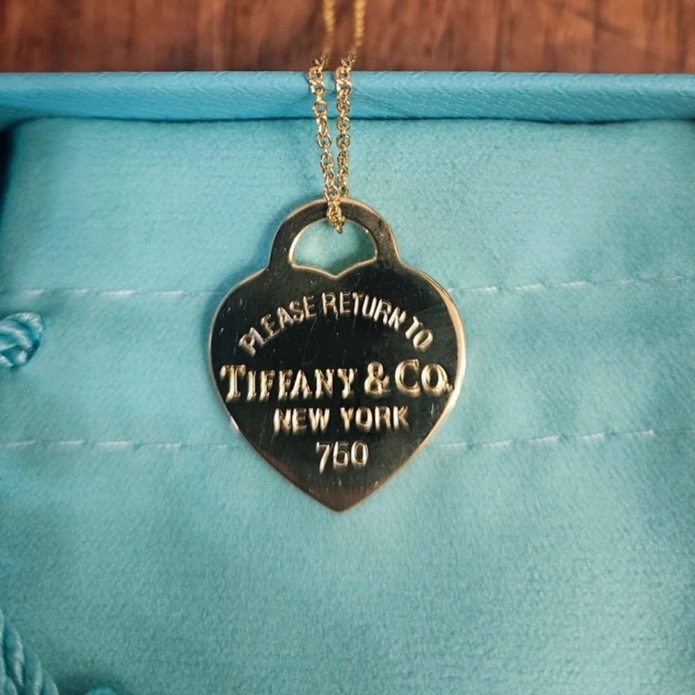 Tiffany & Co. Gold Heart Pendant Necklace